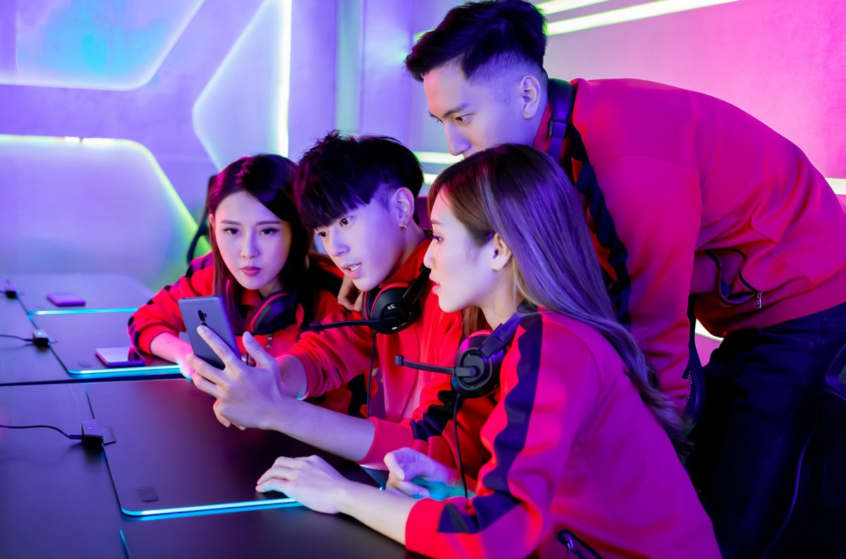 Komunitas Roleplayer di Game Online: Dunia Alternatif Pemain
